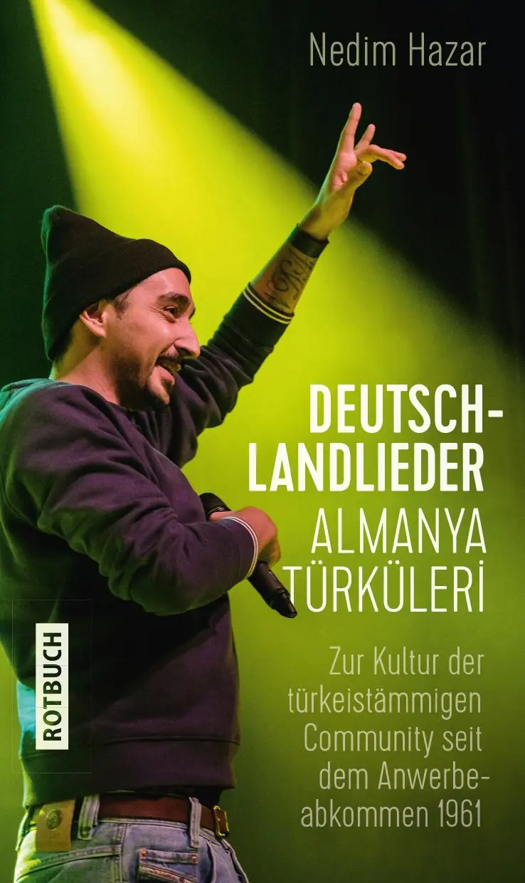 Cover: 9783867892094 | Deutschlandlieder. Almanya Türküleri | Nedim Hazar | Buch | 176 S.