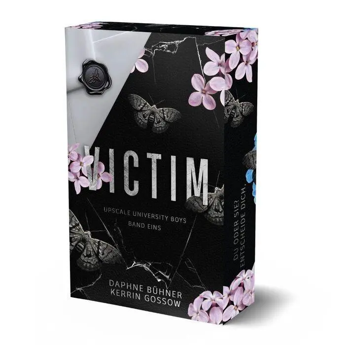 Cover: 9783690282994 | Victim | Mit wunderschönem Farbschnitt | Daphne Bühner (u. a.) | Buch