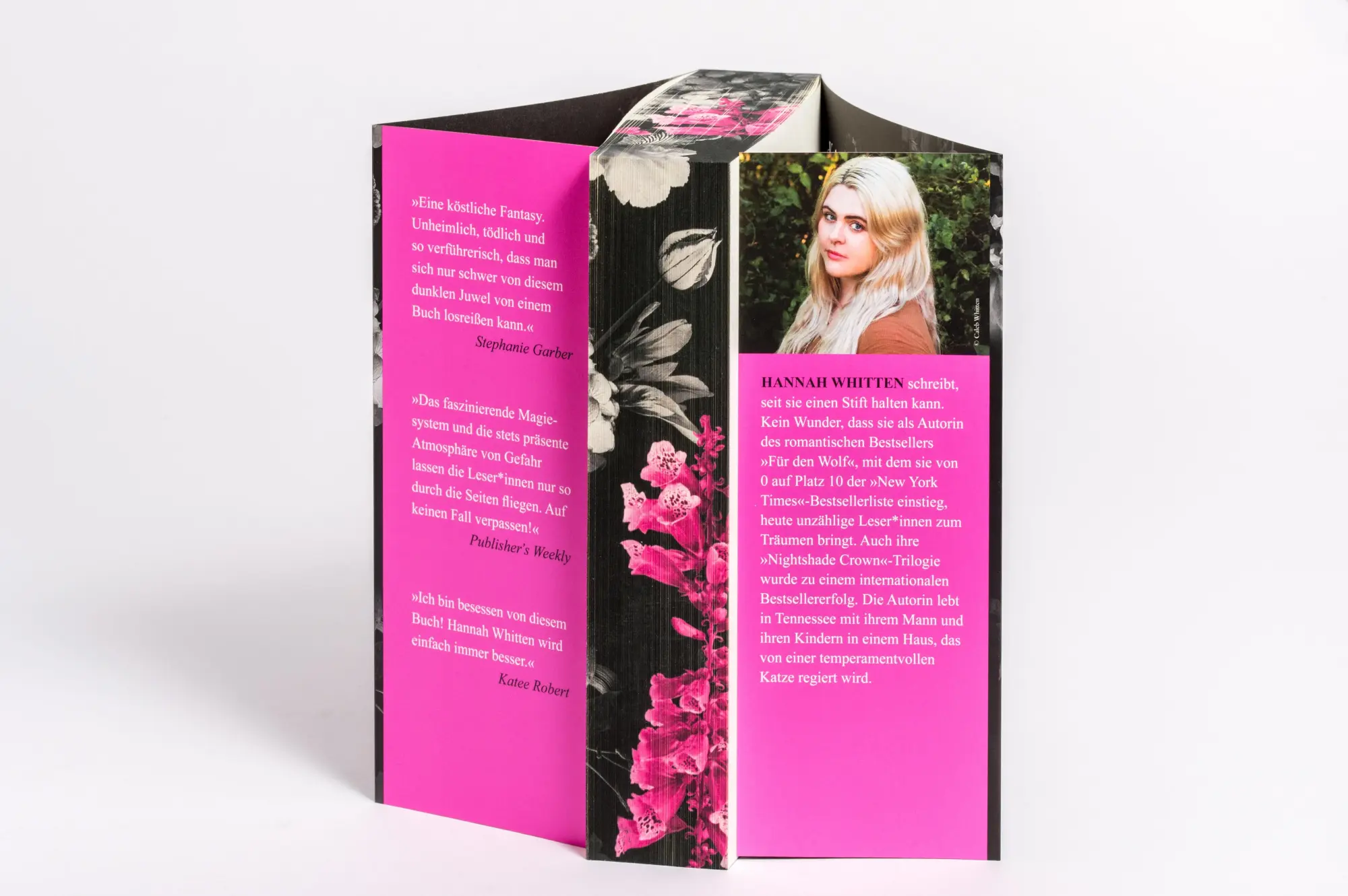Bild: 9783734164194 | The Foxglove King - Ein Hauch von Tod | Hannah Whitten | Taschenbuch
