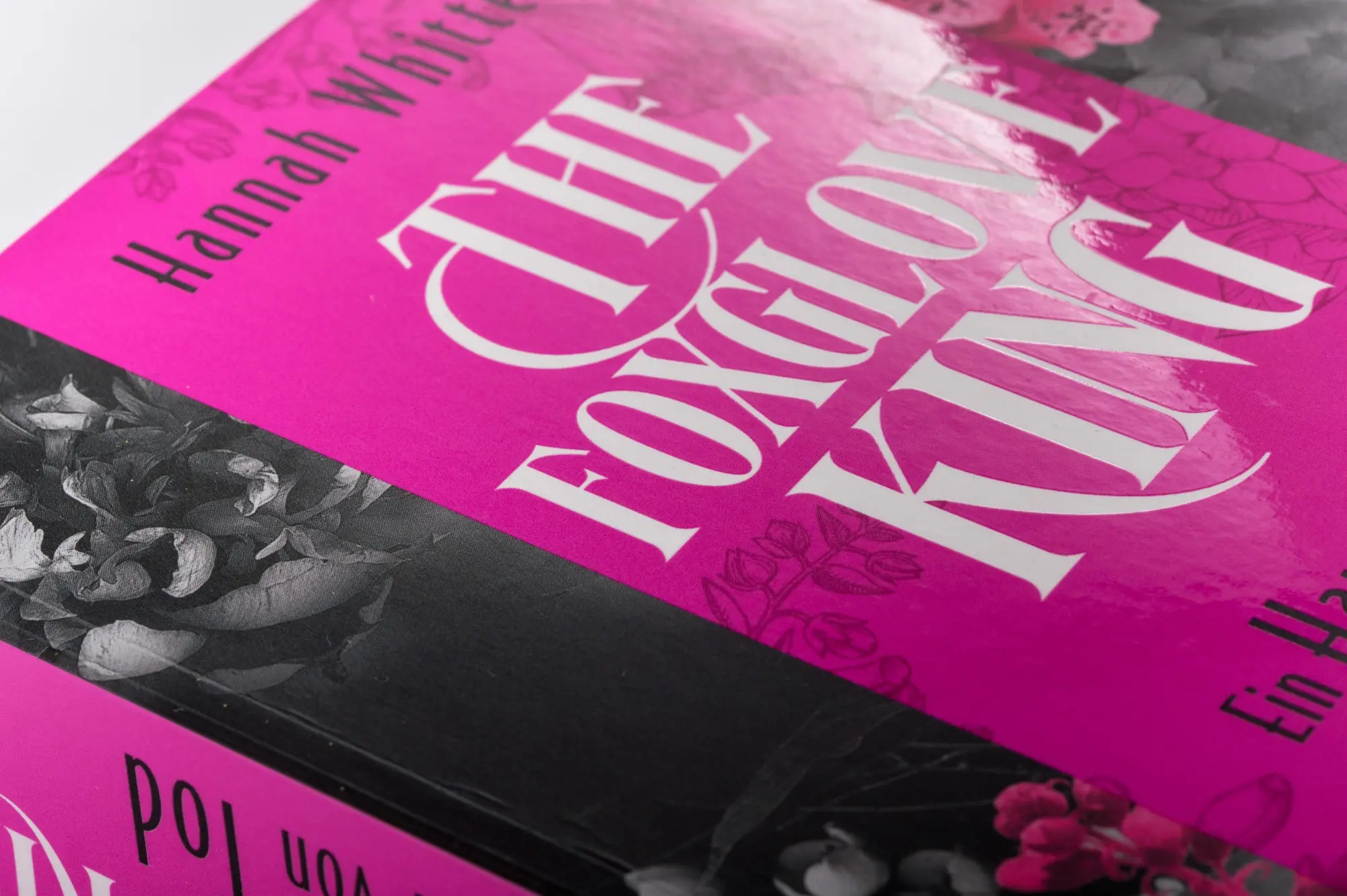 Bild: 9783734164194 | The Foxglove King - Ein Hauch von Tod | Hannah Whitten | Taschenbuch