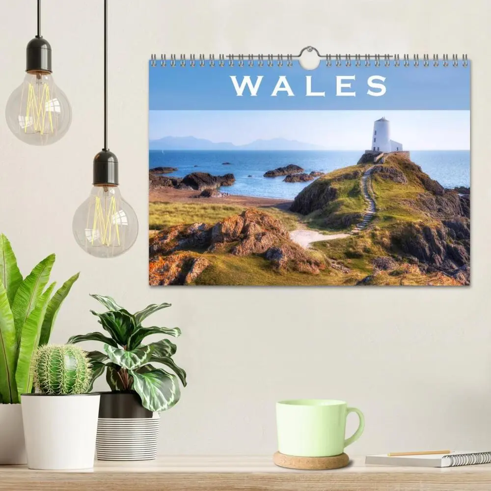 Bild: 9783435545094 | Wales (Wandkalender 2025 DIN A4 quer), CALVENDO Monatskalender | 2025