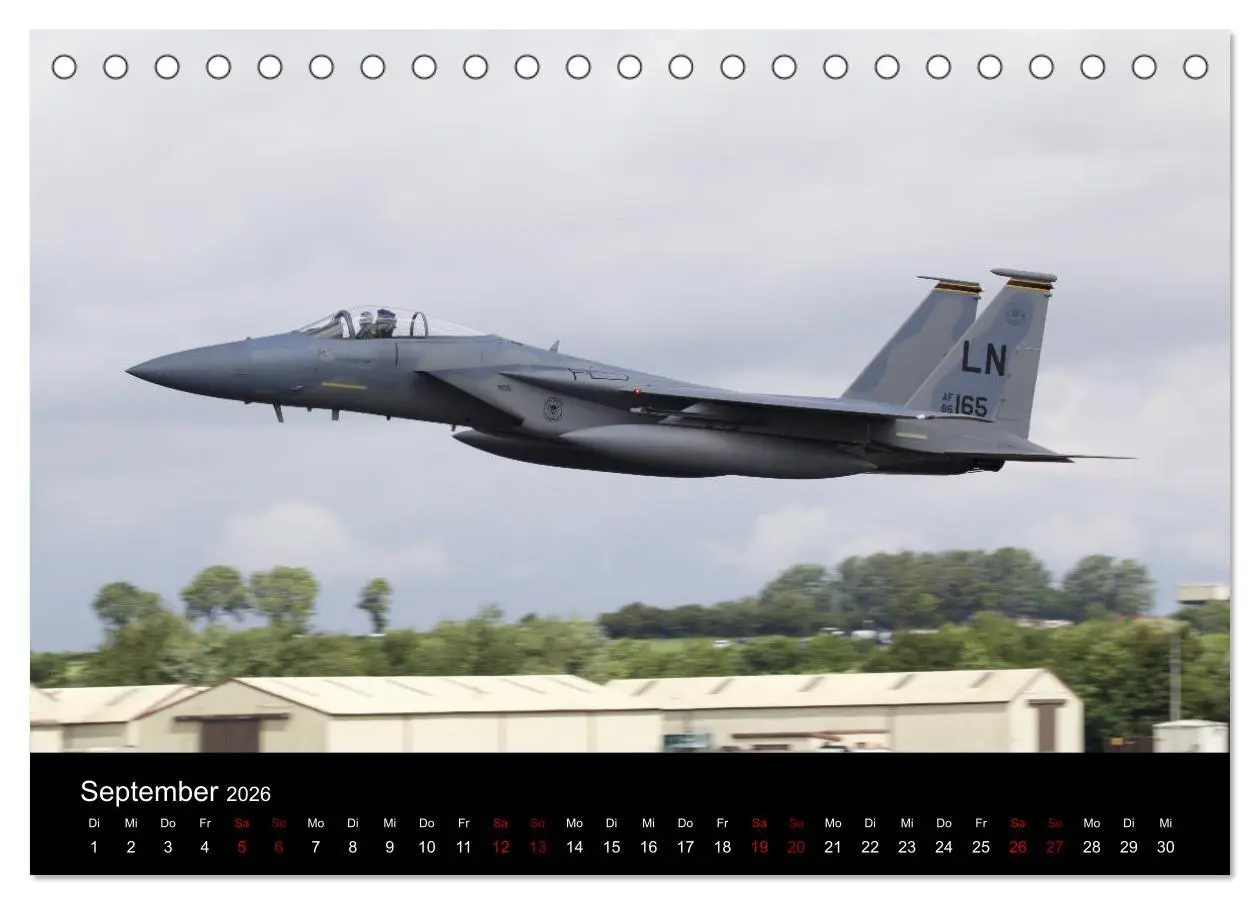 Bild: 9783457845394 | Militärjets (Tischkalender 2026 DIN A5 quer), CALVENDO Monatskalender
