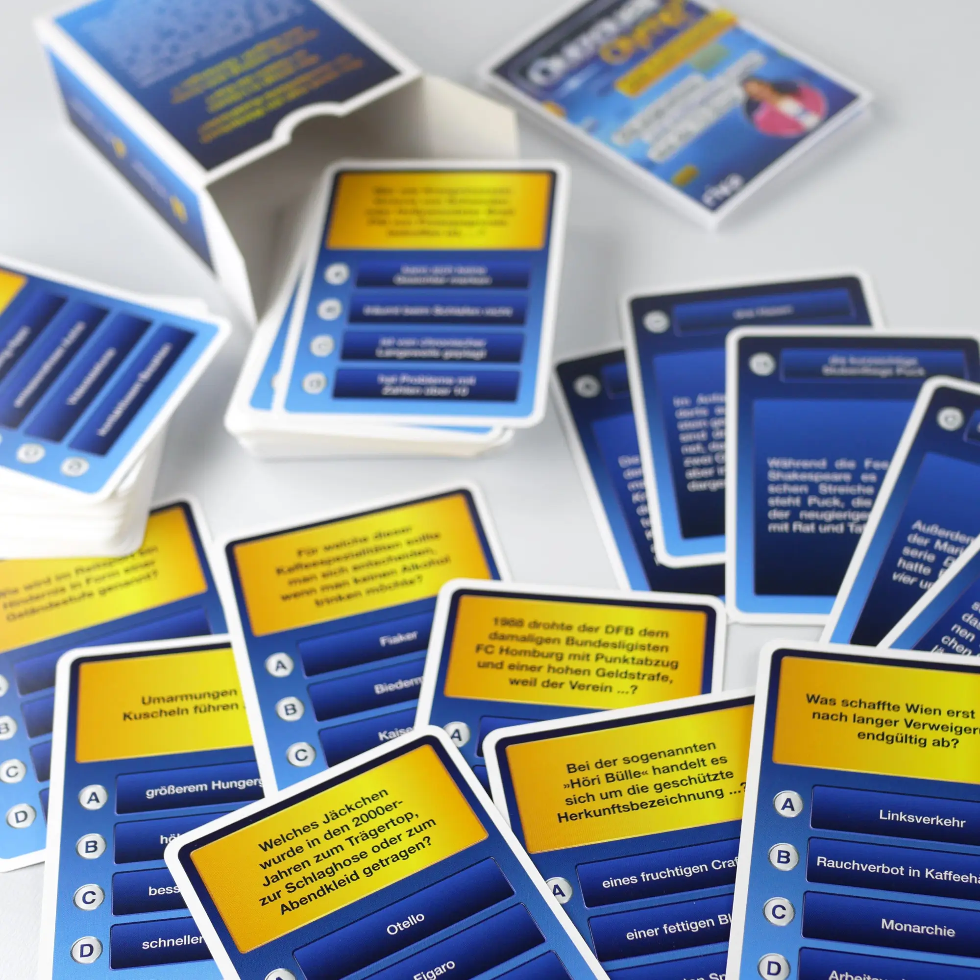 Bild: 9783742326294 | Quizduell Olymp - Das Kartenspiel | Spiel | 96 S. | Deutsch | 2024