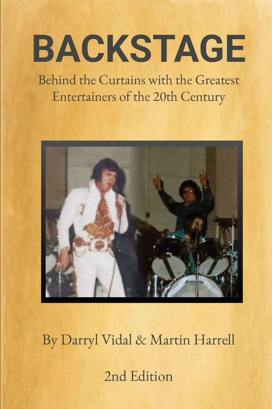 Cover: 9798992816594 | BACKSTAGE - Behind the Curtains with the Greatest Entertainers of...