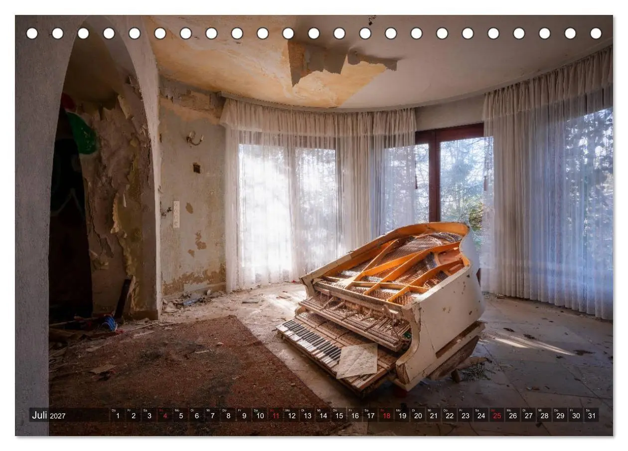 Bild: 9783569588394 | Faszination - Lost Places (Tischkalender 2027 DIN A5 quer),...