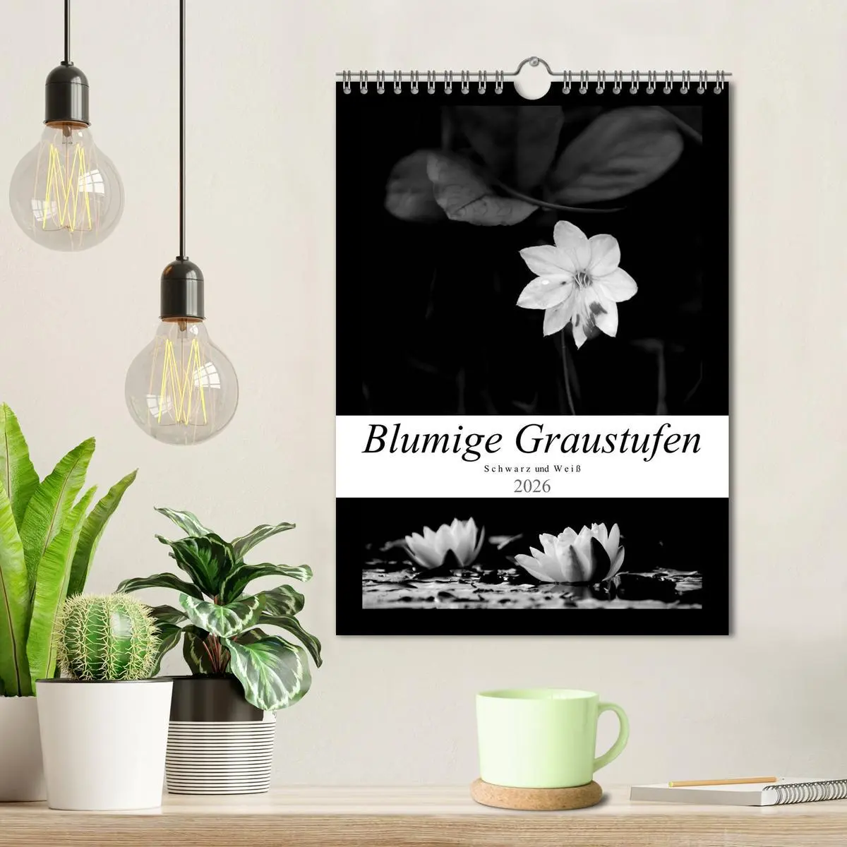 Bild: 9783516420395 | Blumige Graustufen - Schwarz und Weiß (Wandkalender 2026 DIN A4...