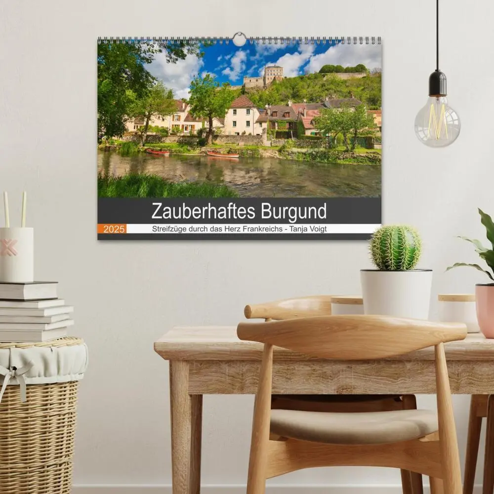 Bild: 9783435050895 | Zauberhaftes Burgund (Wandkalender 2025 DIN A3 quer), CALVENDO...