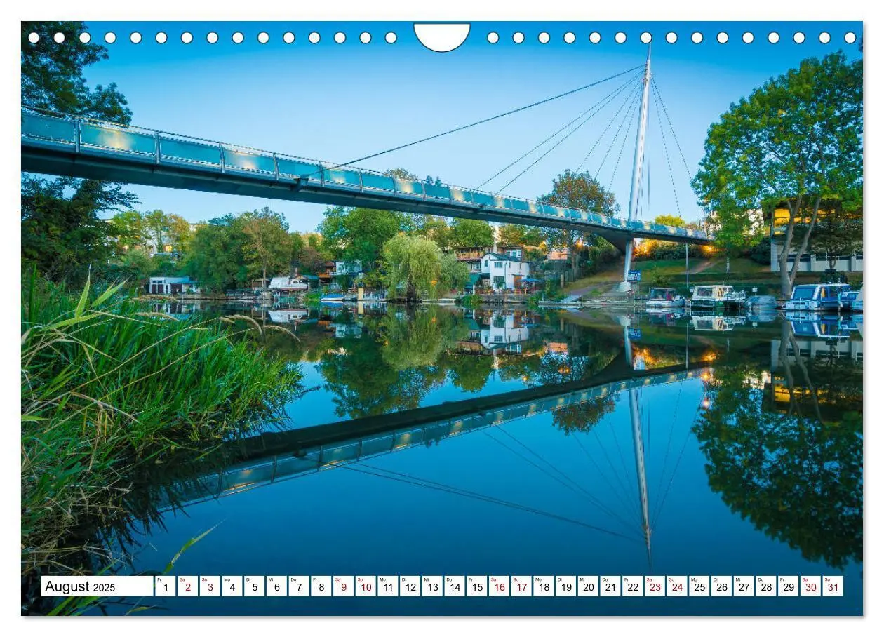 Bild: 9783435333295 | Halle-Saale - Meine Stadt im Spiegel (Wandkalender 2025 DIN A4...