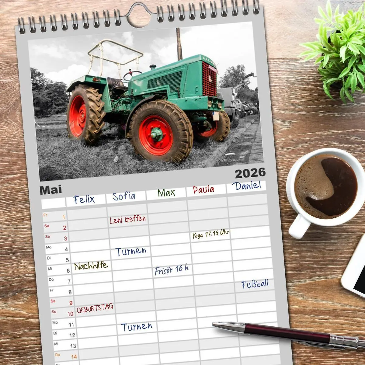 Bild: 9783516516395 | Familienplaner 2026 - Trecker-Liebhaber mit 5 Spalten...
