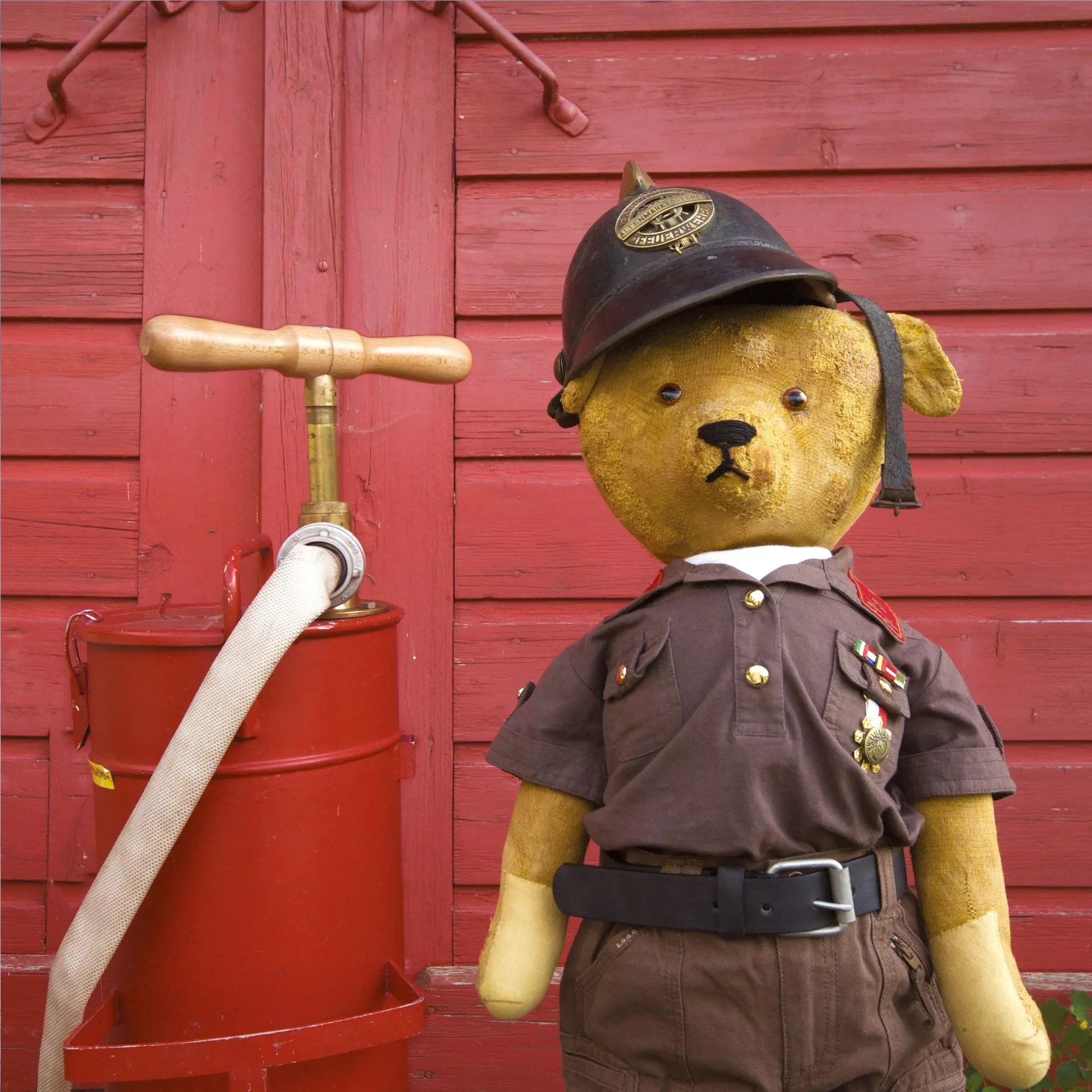 Bild: 9783959297295 | Teddys World 2027 | Kalender 2027 | Kalender | Artwork Edition | 28 S.