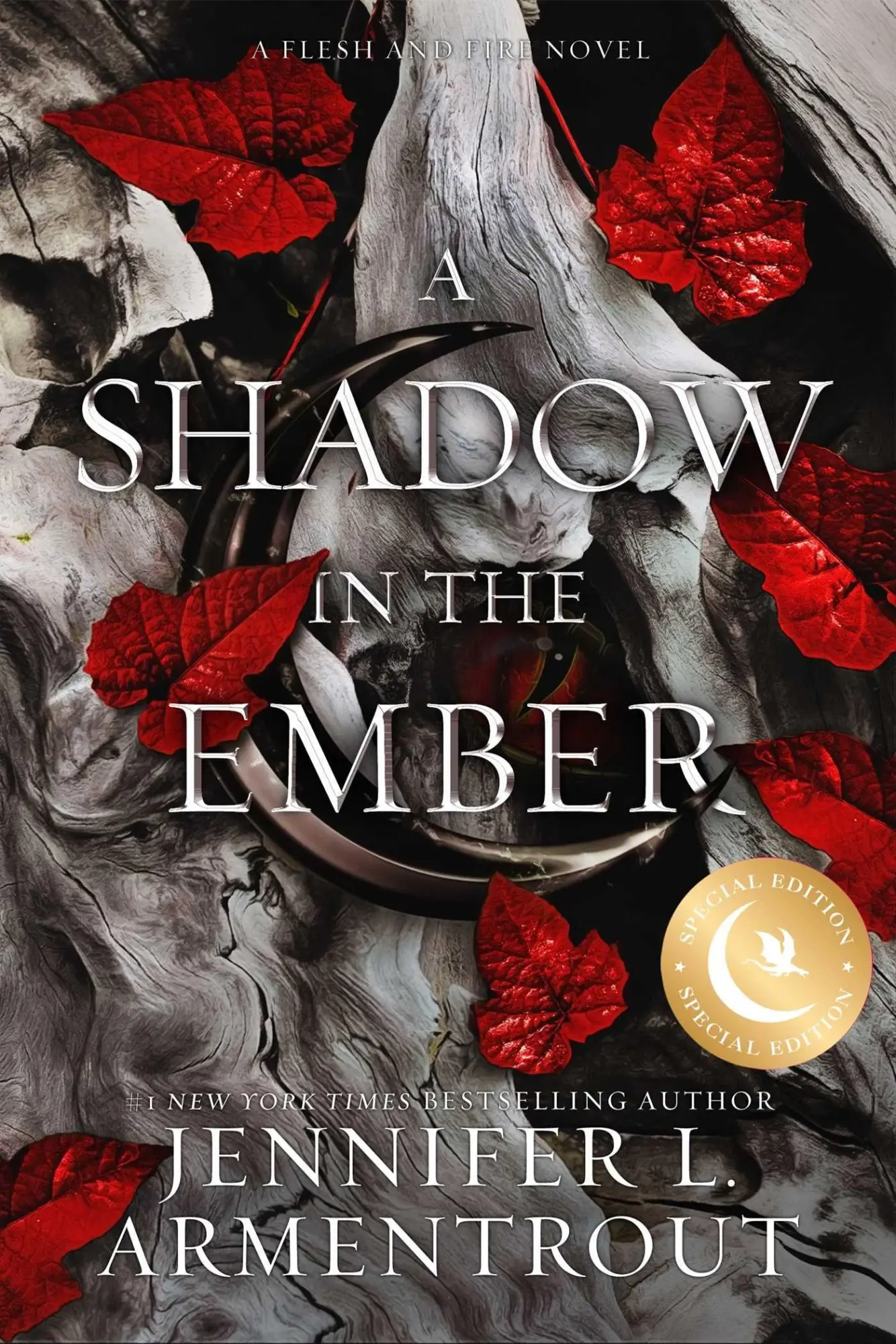 Cover: 9781952457395 | A Shadow in the Ember Special Edition | Jennifer L. Armentrout | Buch