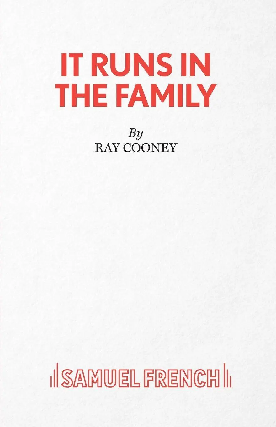 Cover: 9780573017995 | It Runs in the Family - A Comedy | Ray Cooney | Taschenbuch | Englisch