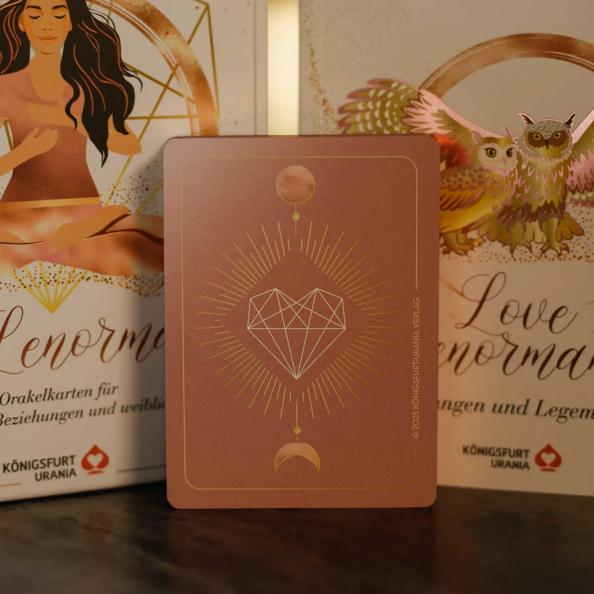 Bild: 9783868268195 | Love Lenormand - 40 Orakelkarten für deine Selbstliebe, Beziehung,...