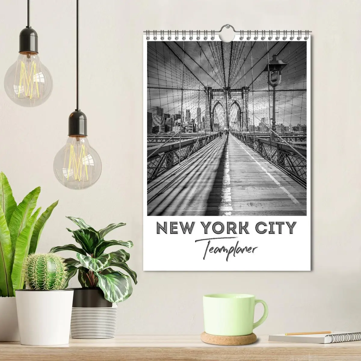 Bild: 9783516480696 | NEW YORK CITY Teamplaner (Wandkalender 2026 DIN A4 hoch), CALVENDO...