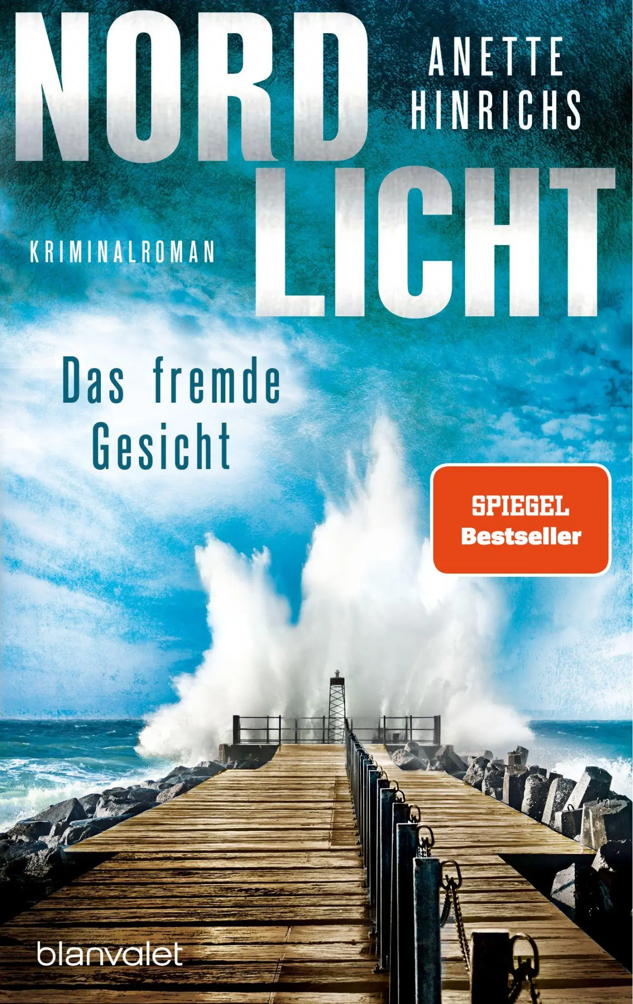 Cover: 9783734112096 | Nordlicht - Das fremde Gesicht | Anette Hinrichs | Taschenbuch | 2026