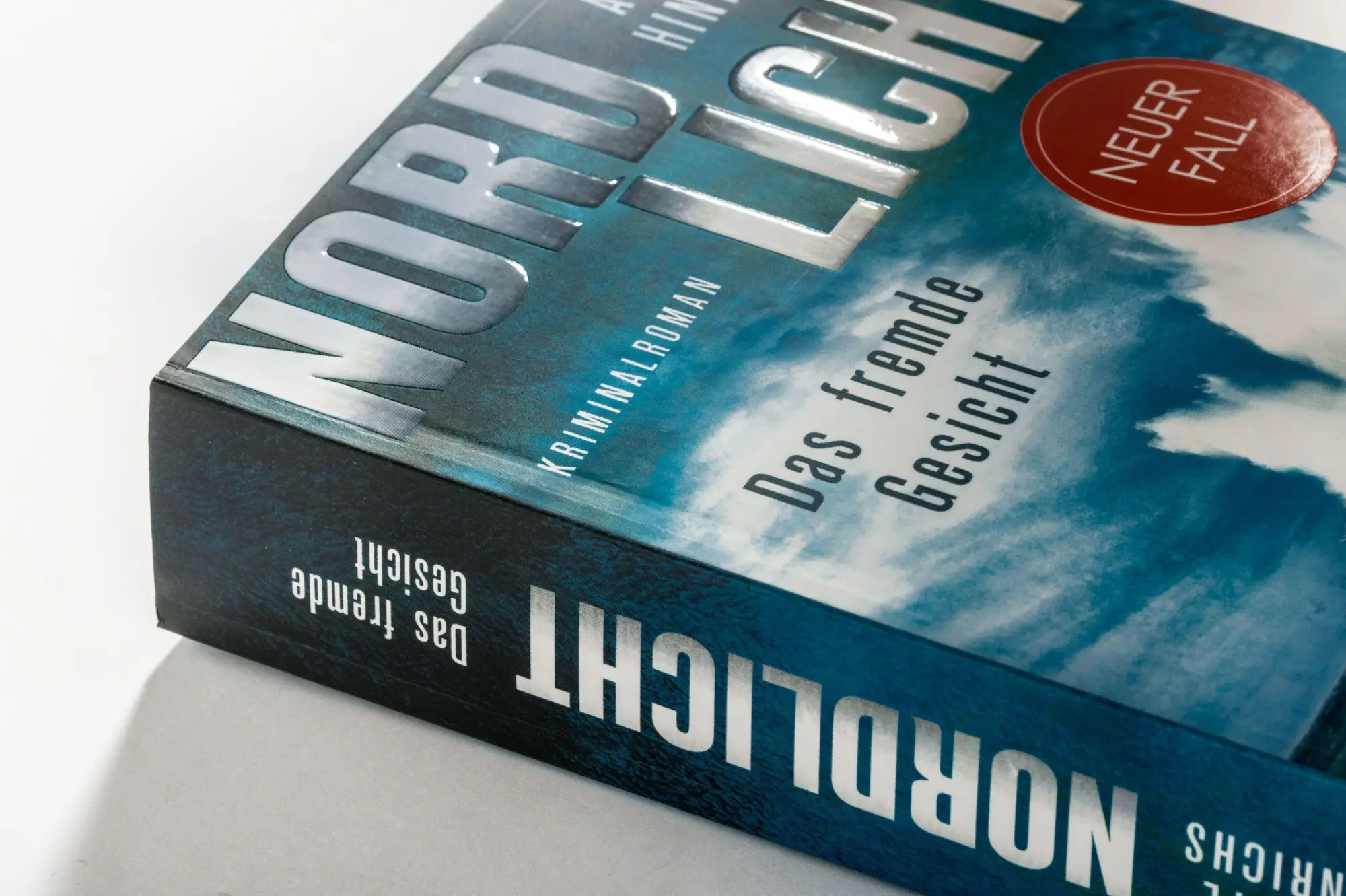 Bild: 9783734112096 | Nordlicht - Das fremde Gesicht | Anette Hinrichs | Taschenbuch | 2026