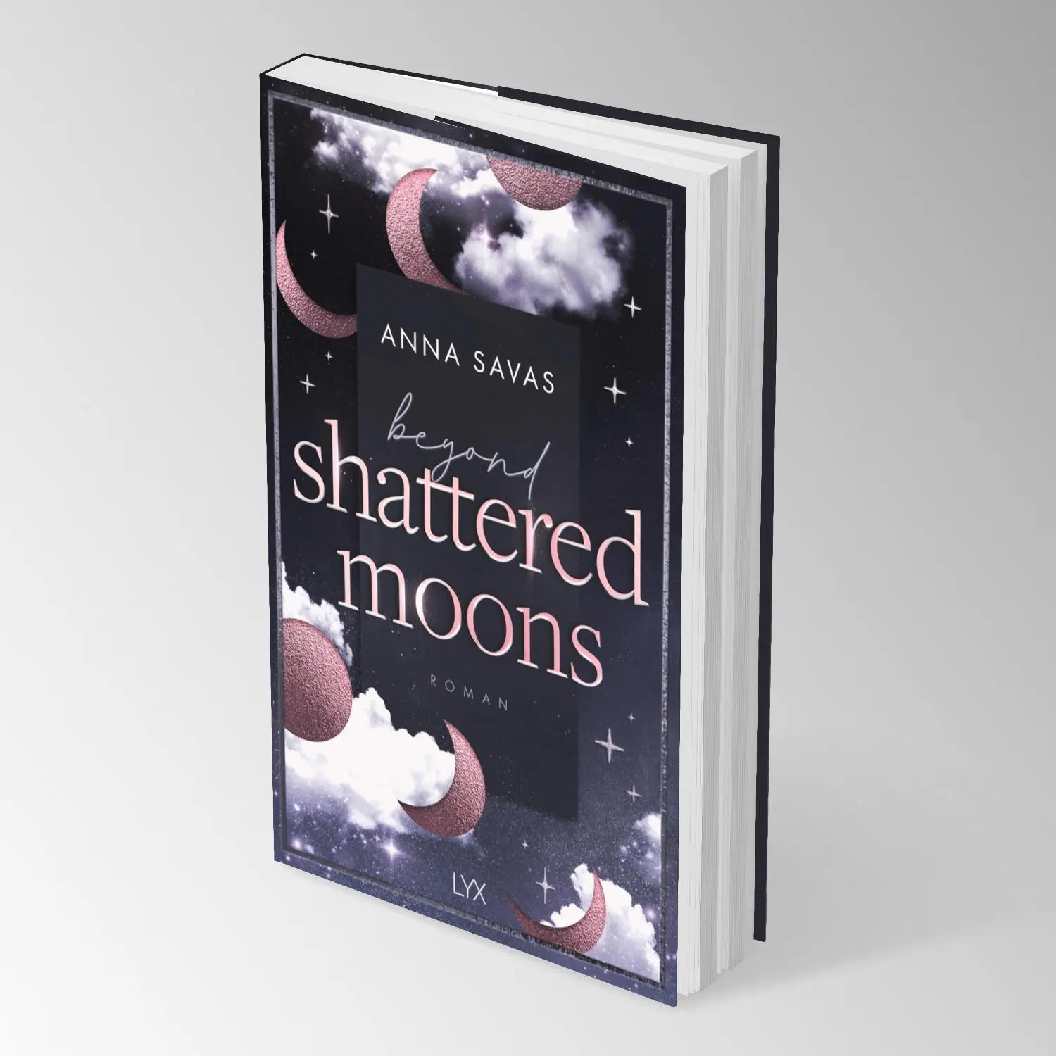 Bild: 9783736323896 | Beyond Shattered Moons | Anna Savas | Taschenbuch | 592 S. | Deutsch