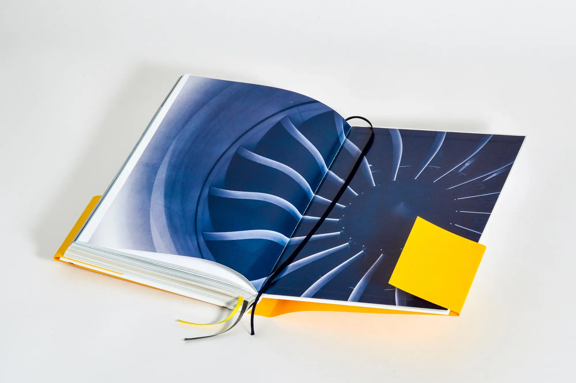 Bild: 9783791393896 | Lufthansa - The First 100 Years | The First 100 Years | Buch | 396 S.