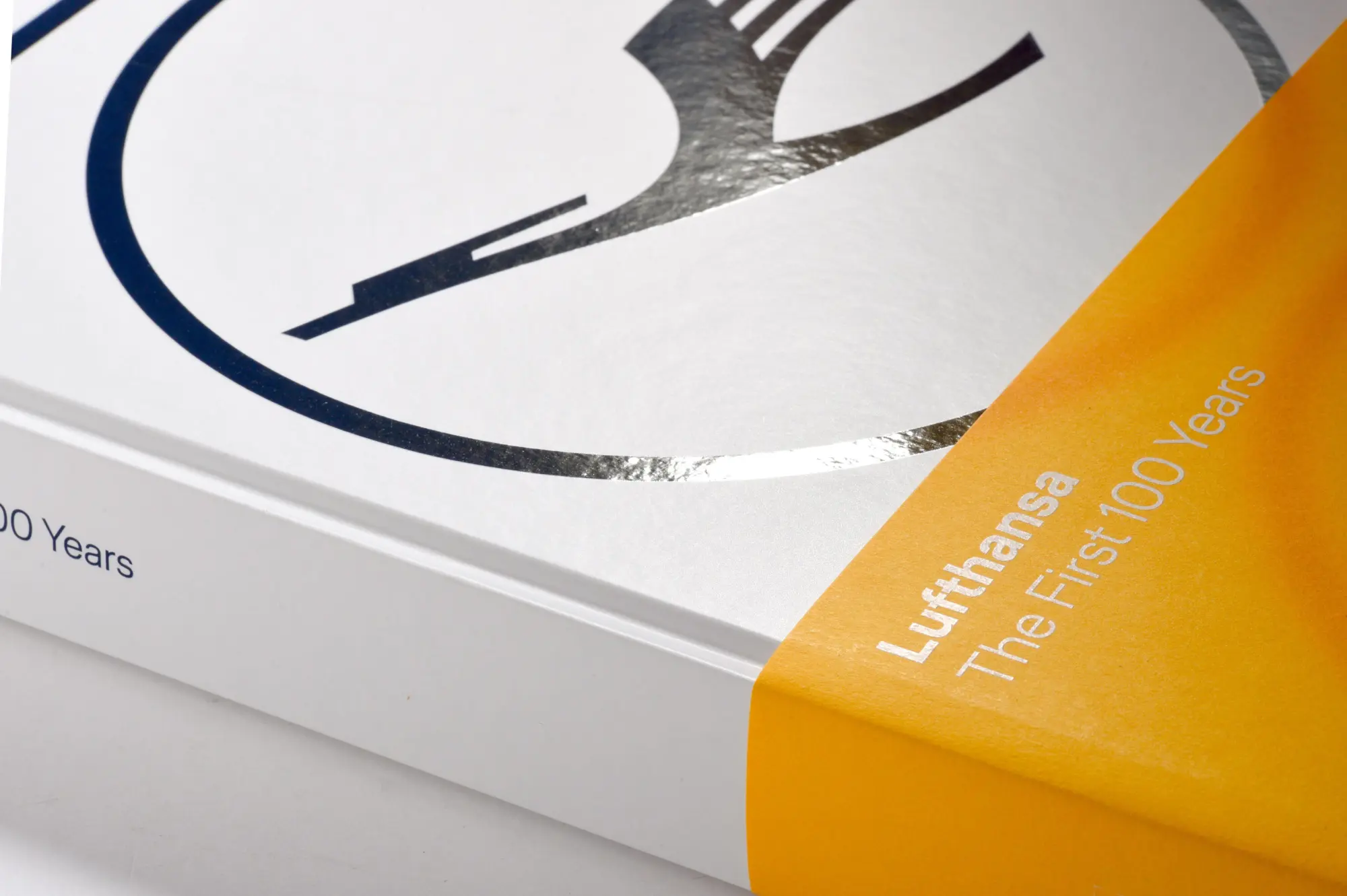 Bild: 9783791393896 | Lufthansa - The First 100 Years | The First 100 Years | Buch | 396 S.