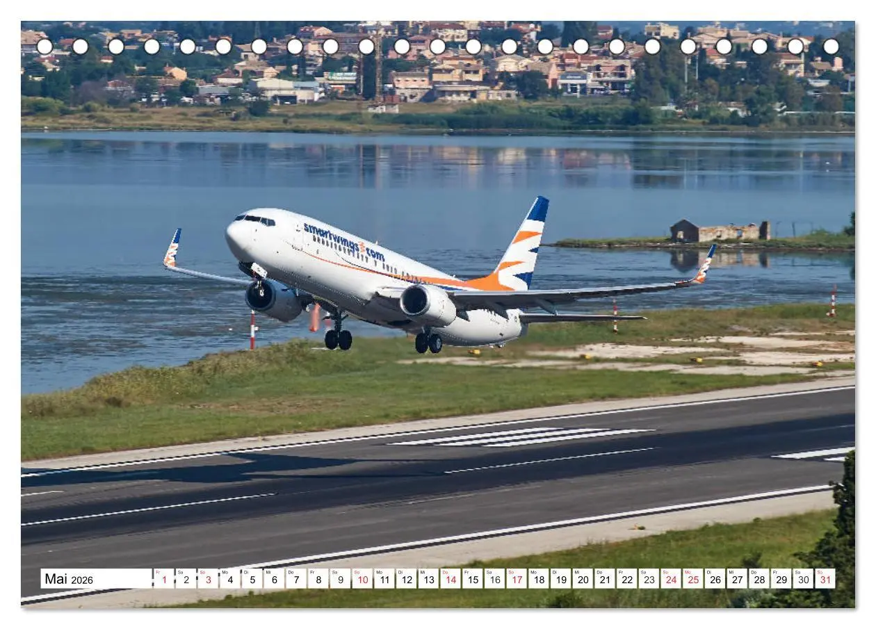 Bild: 9783457685396 | Flugzeuge auf Korfu (Tischkalender 2026 DIN A5 quer), CALVENDO...