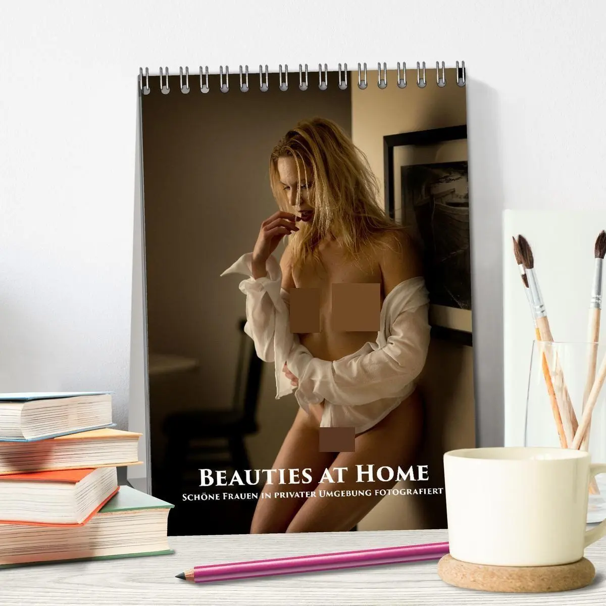 Bild: 9783516825596 | Beauties at Home (Tischkalender 2027 DIN A5 hoch), CALVENDO...