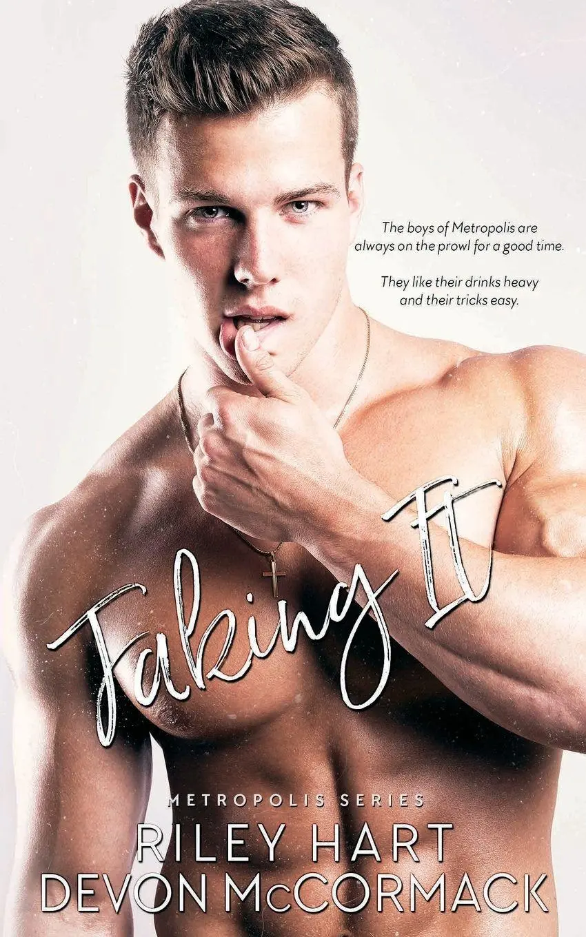 Cover: 9781635879896 | Faking It | Devon Mccormack (u. a.) | Taschenbuch | Englisch | 2017