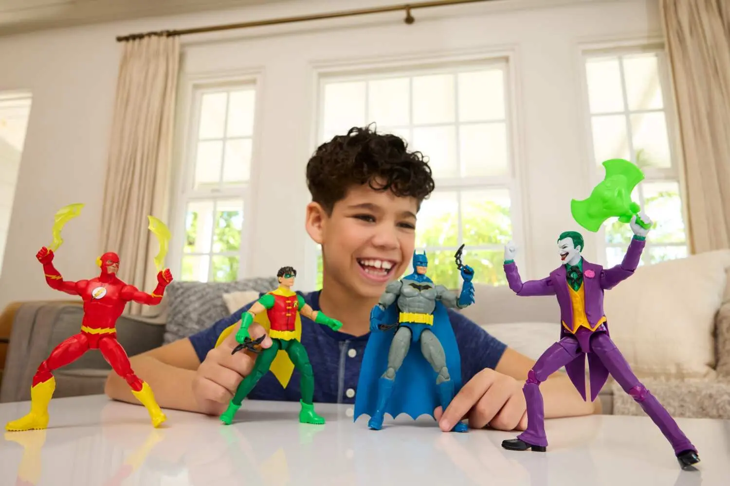 Bild: 194735375097 | DC 6" Core Batman.JMD95 | Fensterkarton | JMD95 | Deutsch | Mattel