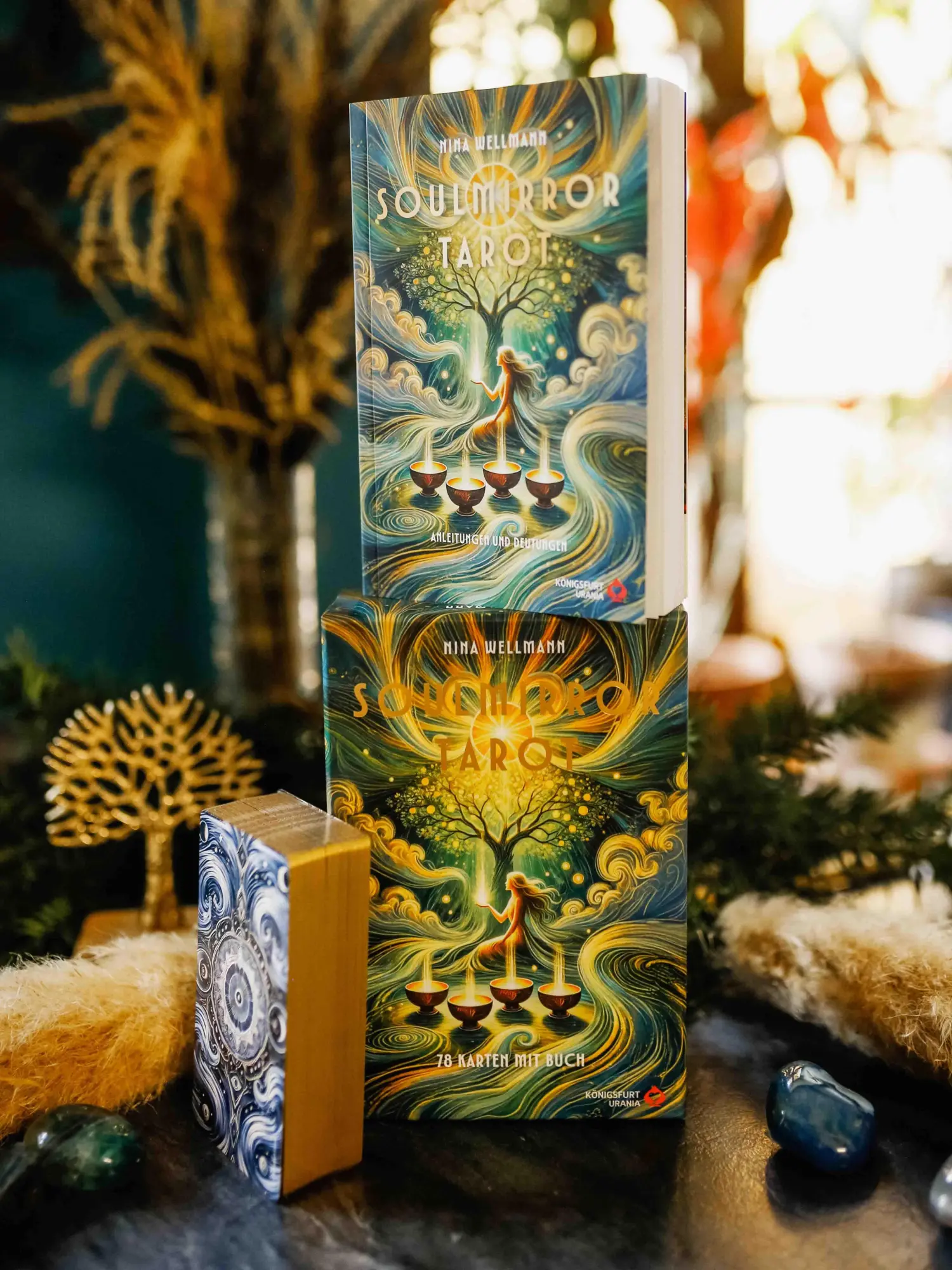 Bild: 9783868265897 | Soulmirror Tarot - 78 Karten mit Buch - (Soul Path, sensitive...