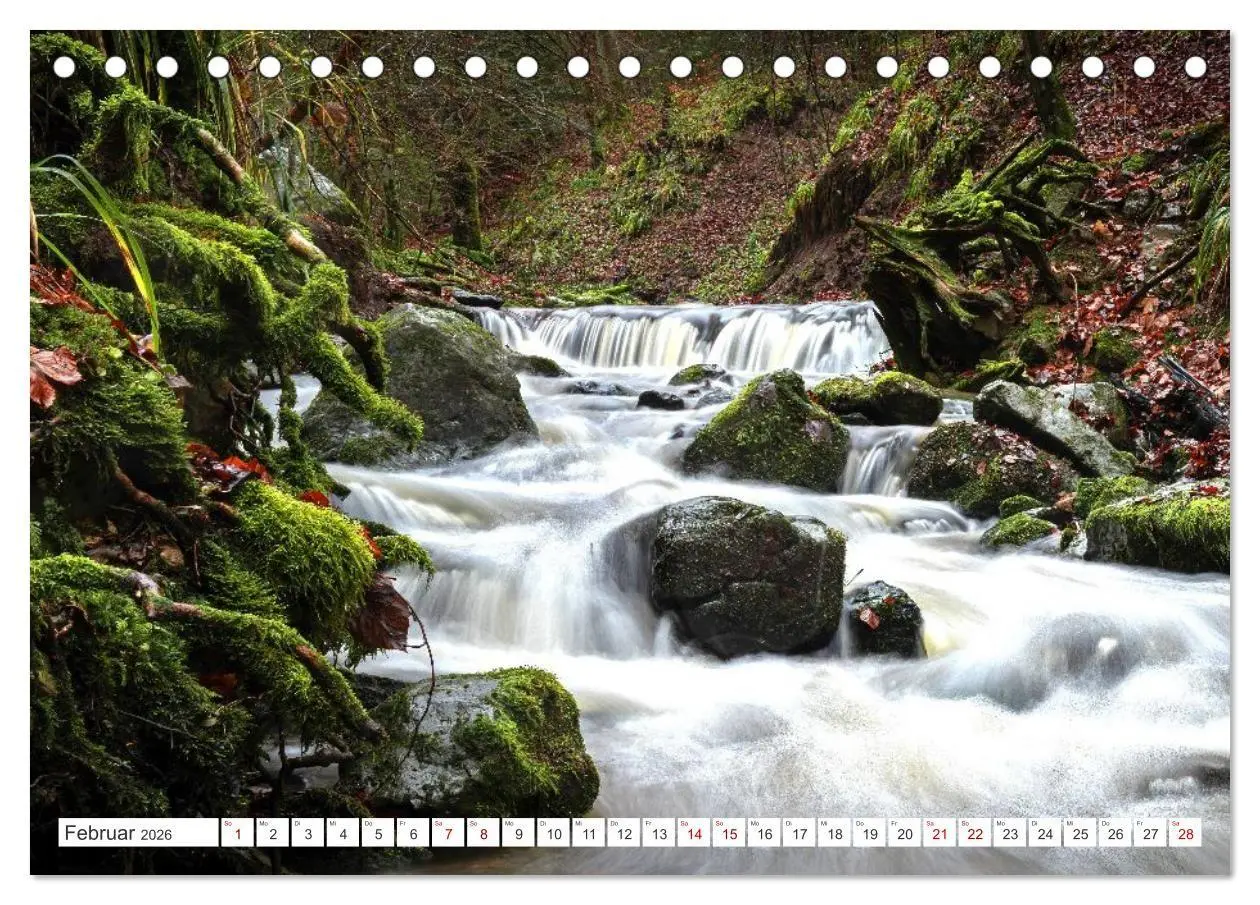 Bild: 9783516667097 | Die RHÖN: Faszinierende Berge und lebendige Bäche (Tischkalender...