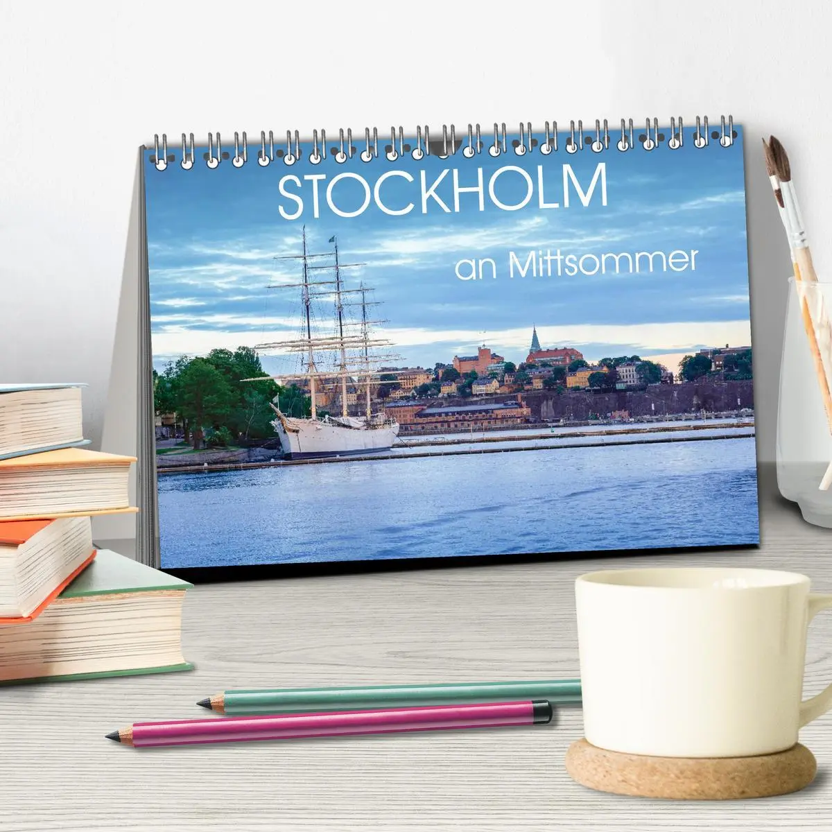 Bild: 9783457971598 | Stockholm an Mittsommer (Tischkalender 2026 DIN A5 quer), CALVENDO...