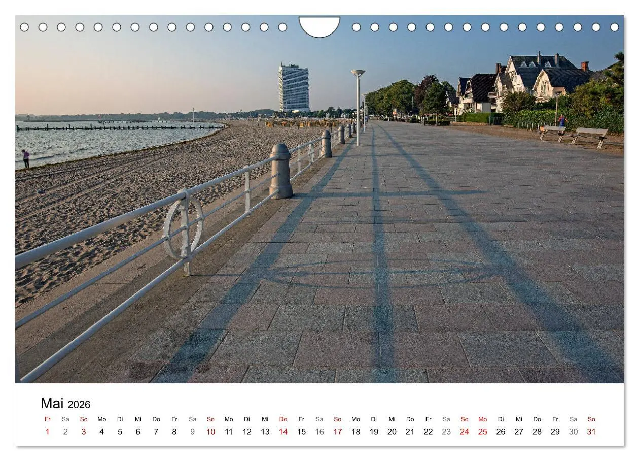 Bild: 9783457892398 | Ostseeheilbad Travemünde - Lübecks schönste Tochter (Wandkalender...