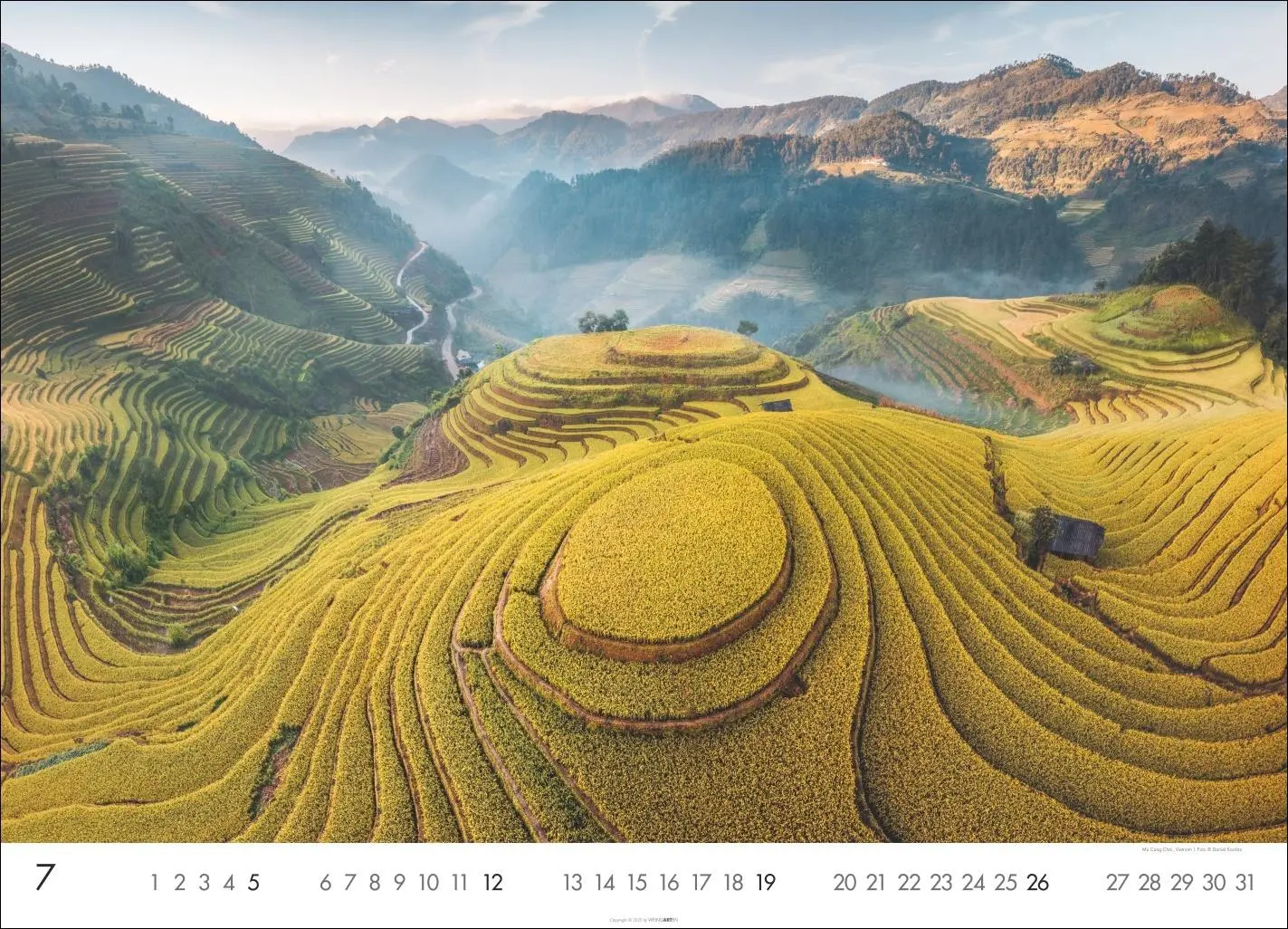 Bild: 9783839902998 | Die Erde Kalender 2026 | Daniel Kordan | Kalender | Spiralbindung