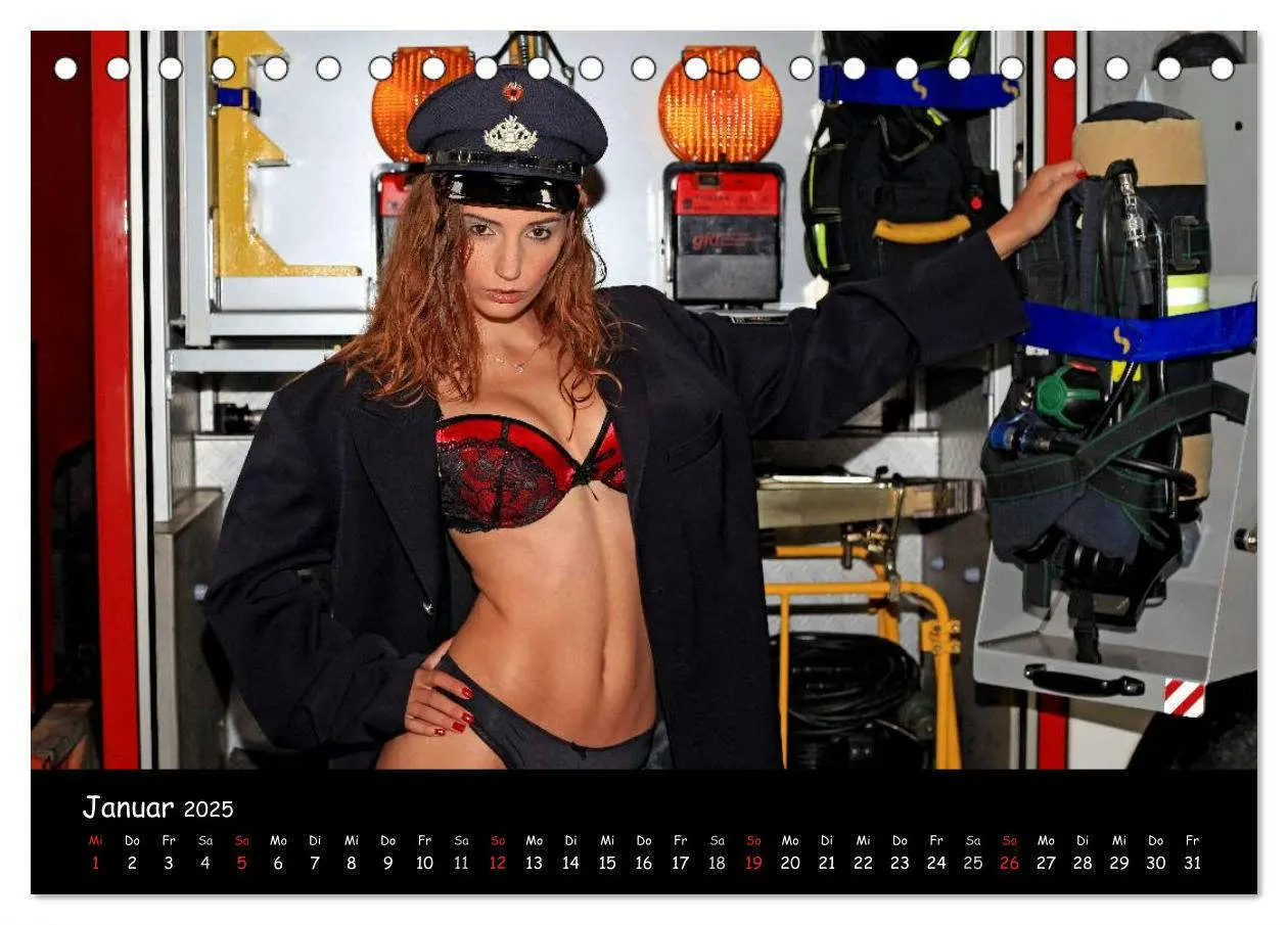 Bild: 9783435784998 | Feuerwehrkalender II - Erotische Fotografien von Thomas Siepmann...
