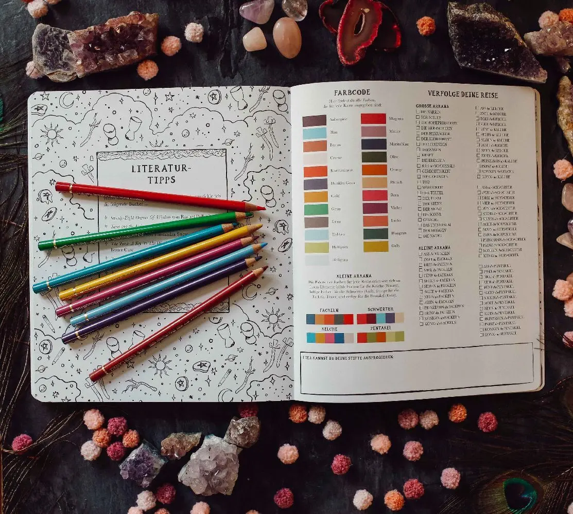 Bild: 9783868265798 | Cosmic Slumber Tarot Coloring Book | Tillie Walden | Buch | 176 S.