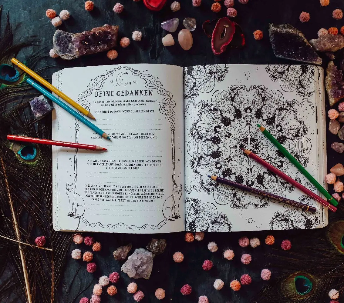 Bild: 9783868265798 | Cosmic Slumber Tarot Coloring Book | Tillie Walden | Buch | 176 S.