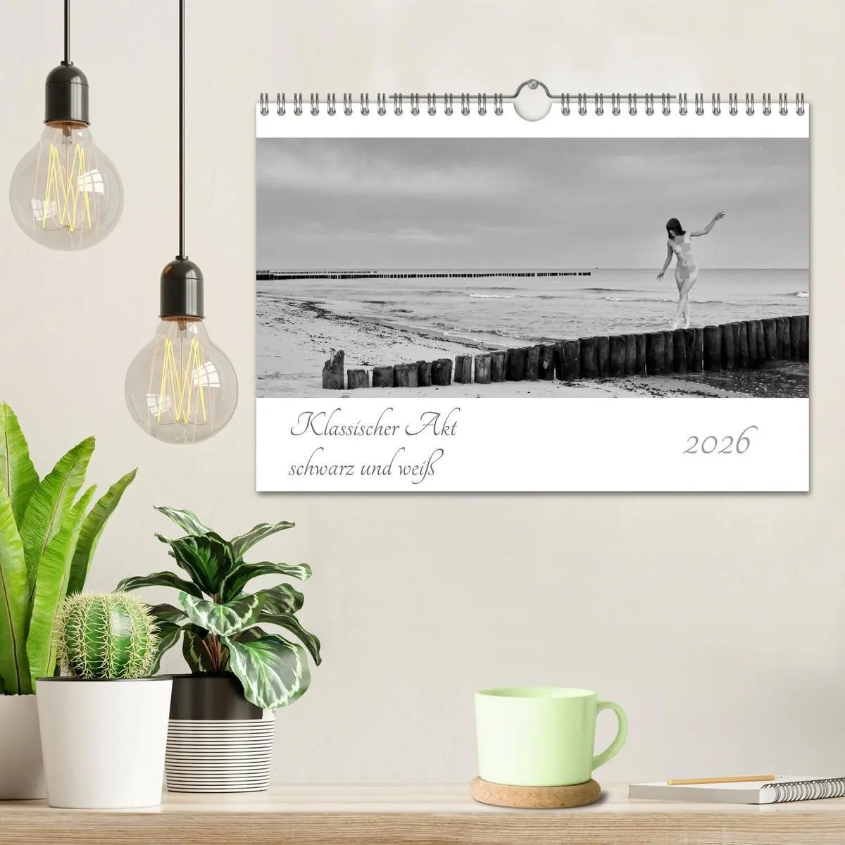 Bild: 9783457976098 | Klassischer Akt schwarz und weiß (Wandkalender 2026 DIN A4 quer),...