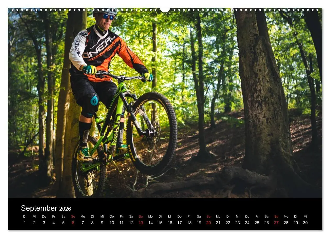 Bild: 9783516018998 | Mountainbike Action (Wandkalender 2026 DIN A2 quer), CALVENDO...