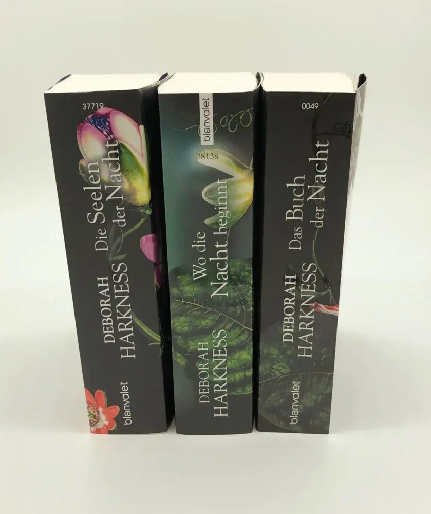 Bild: 9783734100499 | Das Buch der Nacht | Roman | Deborah Harkness | Taschenbuch | 764 S.