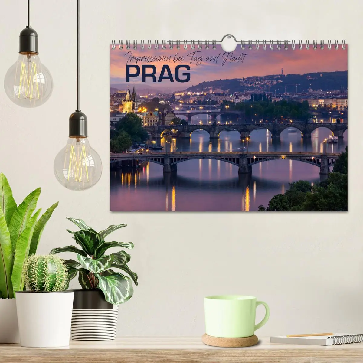 Bild: 9783457572399 | PRAG Impressionen bei Tag und Nacht (Wandkalender 2026 DIN A4...