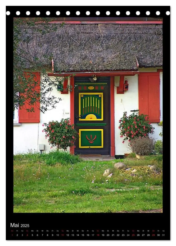 Bild: 9783457082799 | Haustüren in Prerow (Tischkalender 2025 DIN A5 hoch), CALVENDO...