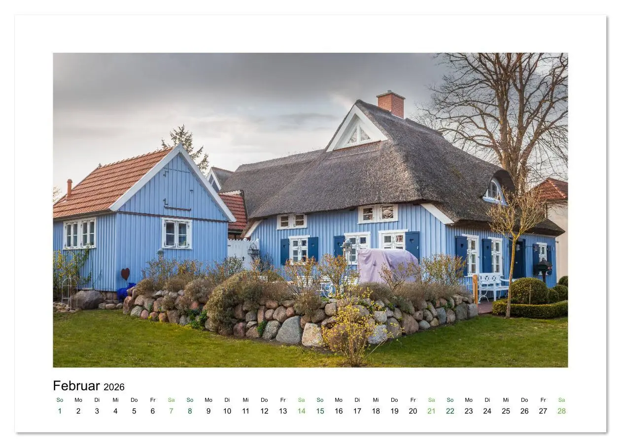 Bild: 9783516024999 | Landhäuser mit Charme (Wandkalender 2026 DIN A2 quer), CALVENDO...
