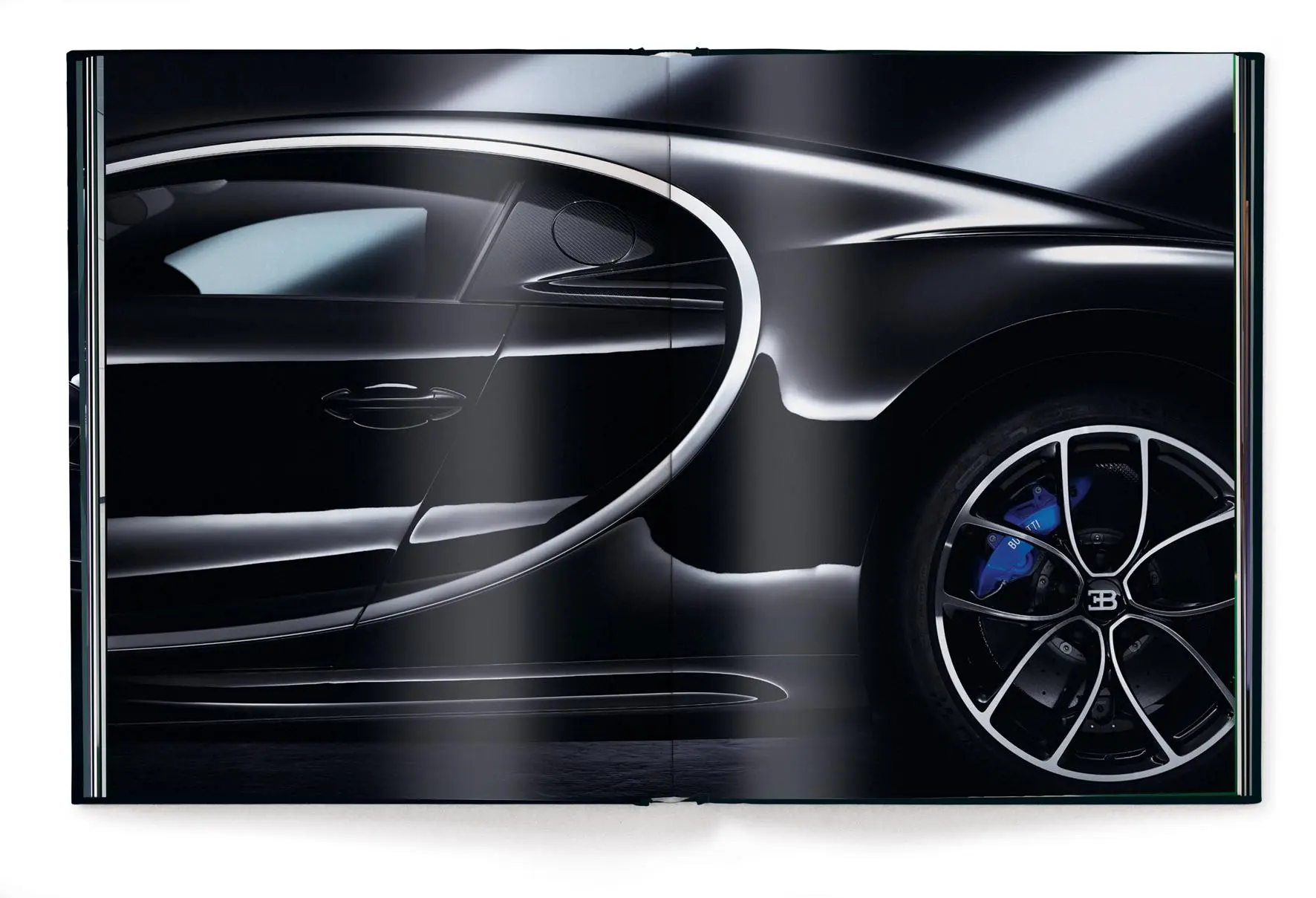 Bild: 9783961715299 | Black Beauties | Iconic Cars | René Staud (u. a.) | Buch | 304 S.
