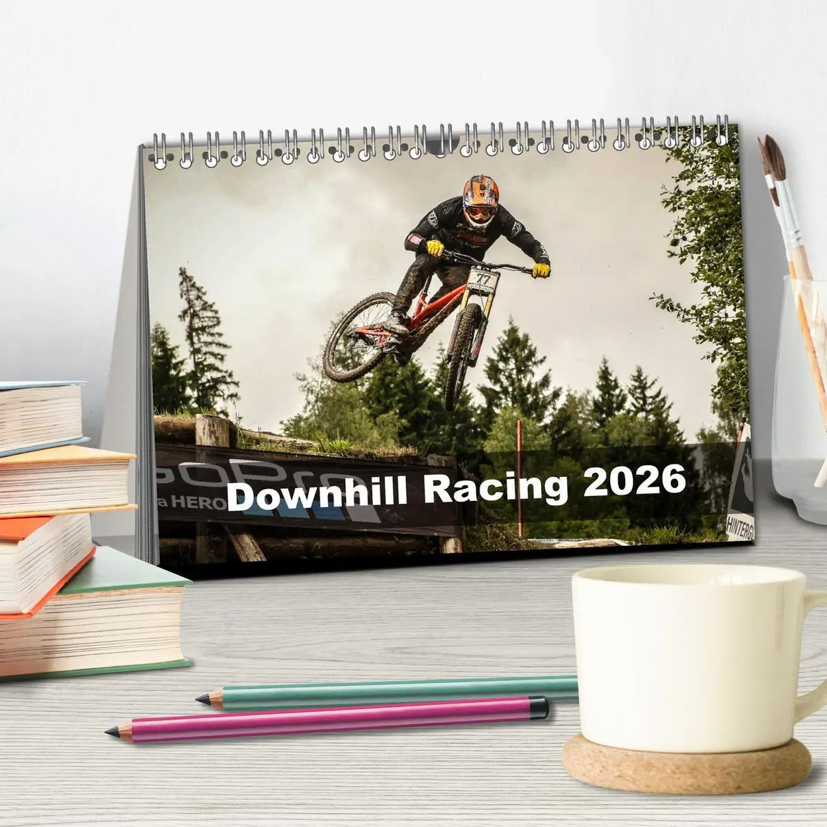Bild: 9783457895399 | Downhill Racing 2026 (Tischkalender 2026 DIN A5 quer), CALVENDO...