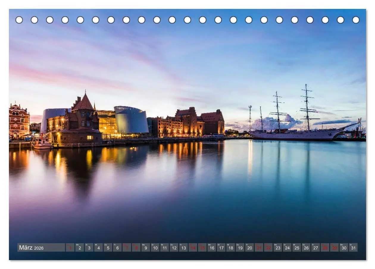 Bild: 9783457635599 | OSTSEEKÜSTE Sehnsuchtsorte in Mecklenburg-Vorpommern (Tischkalender...
