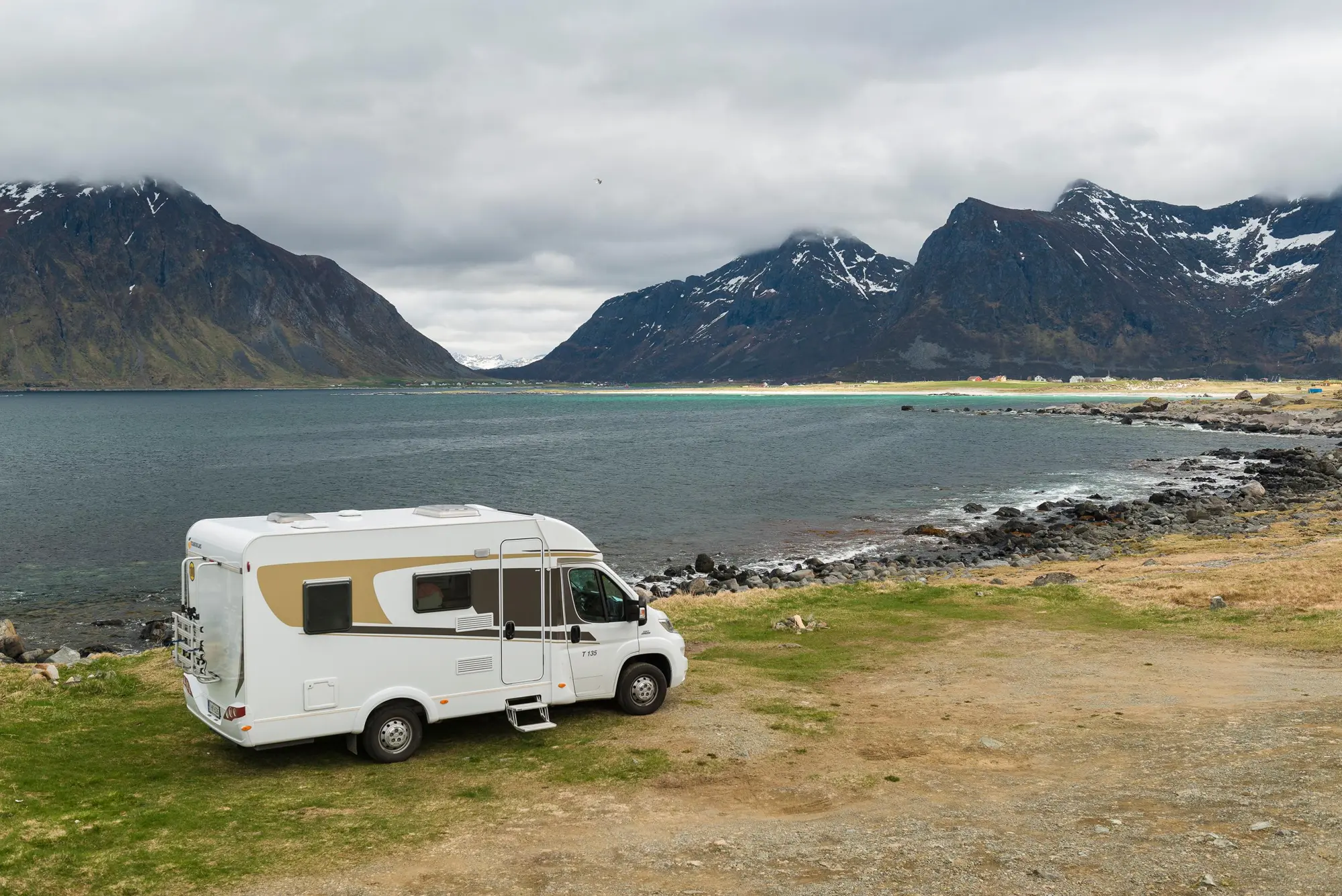 Bild: 9783734327599 | Secret Places Skandinavien mit dem Wohnmobil | Lisa Arnold (u. a.)