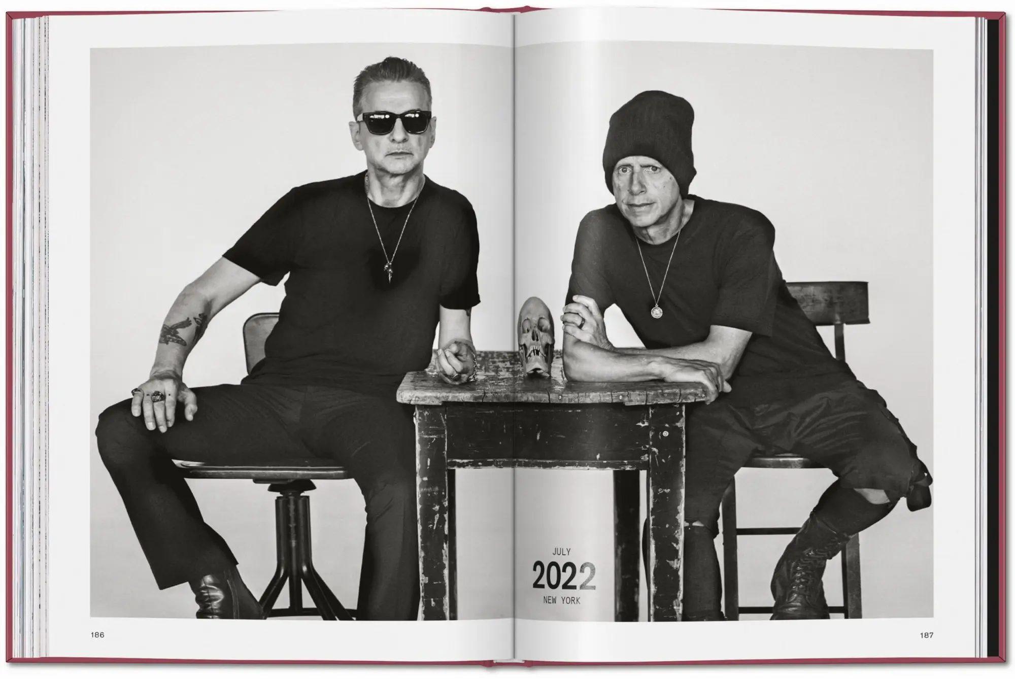 Bild: 9783836597999 | Depeche Mode by Anton Corbijn | Reuel Golden | Buch | 192 S. | 2024
