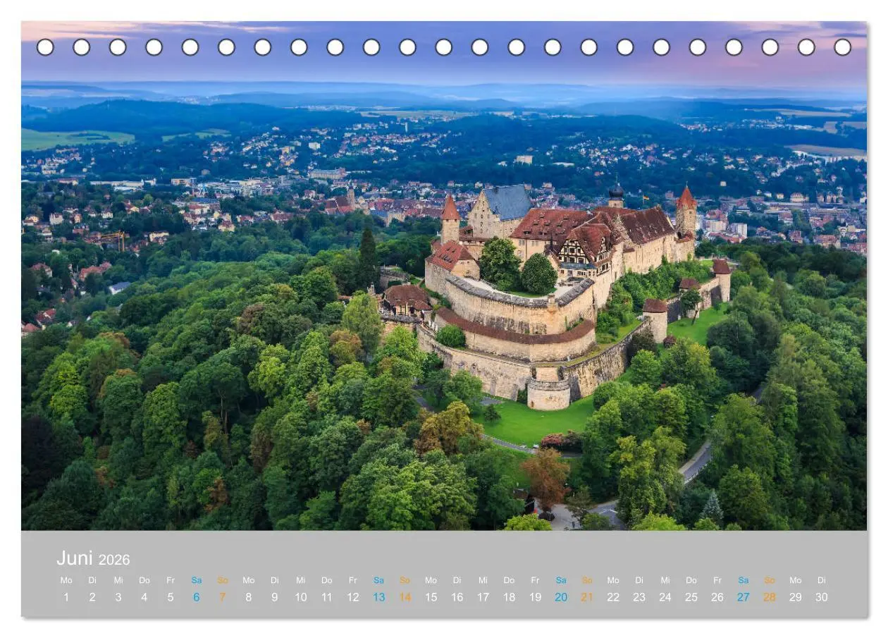 Bild: 9783457848999 | Coburger Land - Burgen und Schlösser (Tischkalender 2026 DIN A5...